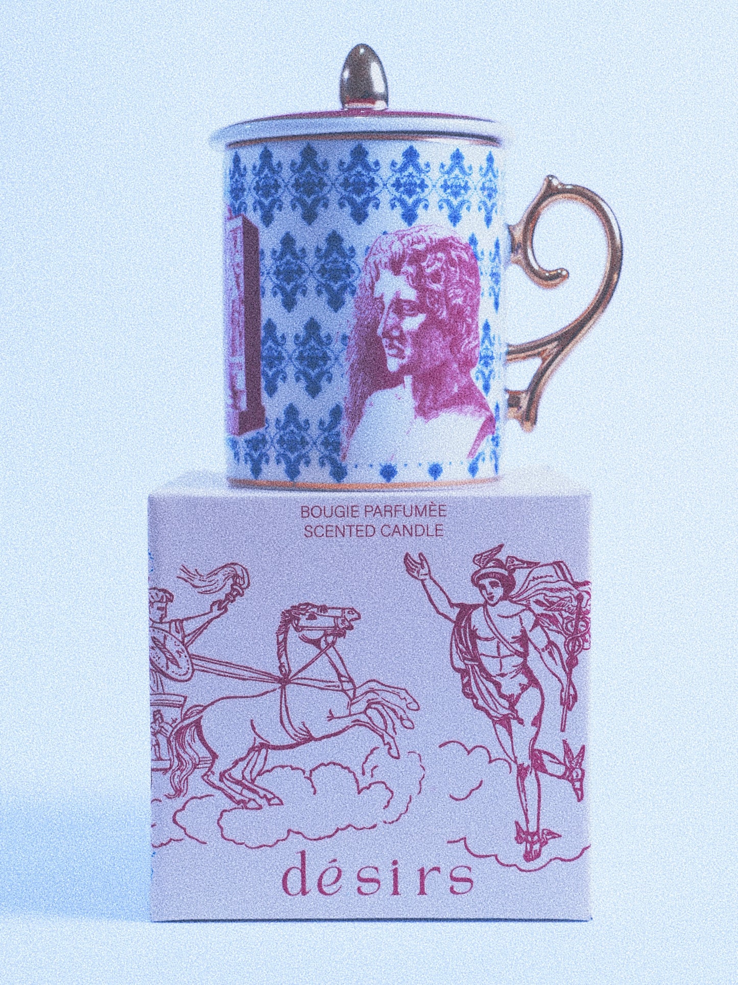 Spicy cream candle